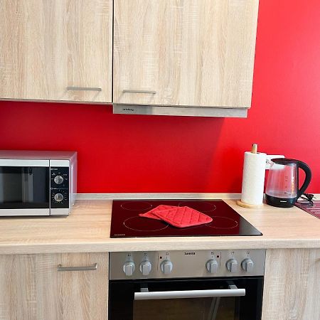 Praktisch & Modern - Voll Ausgestattetes Apartment Stolberg  Buitenkant foto