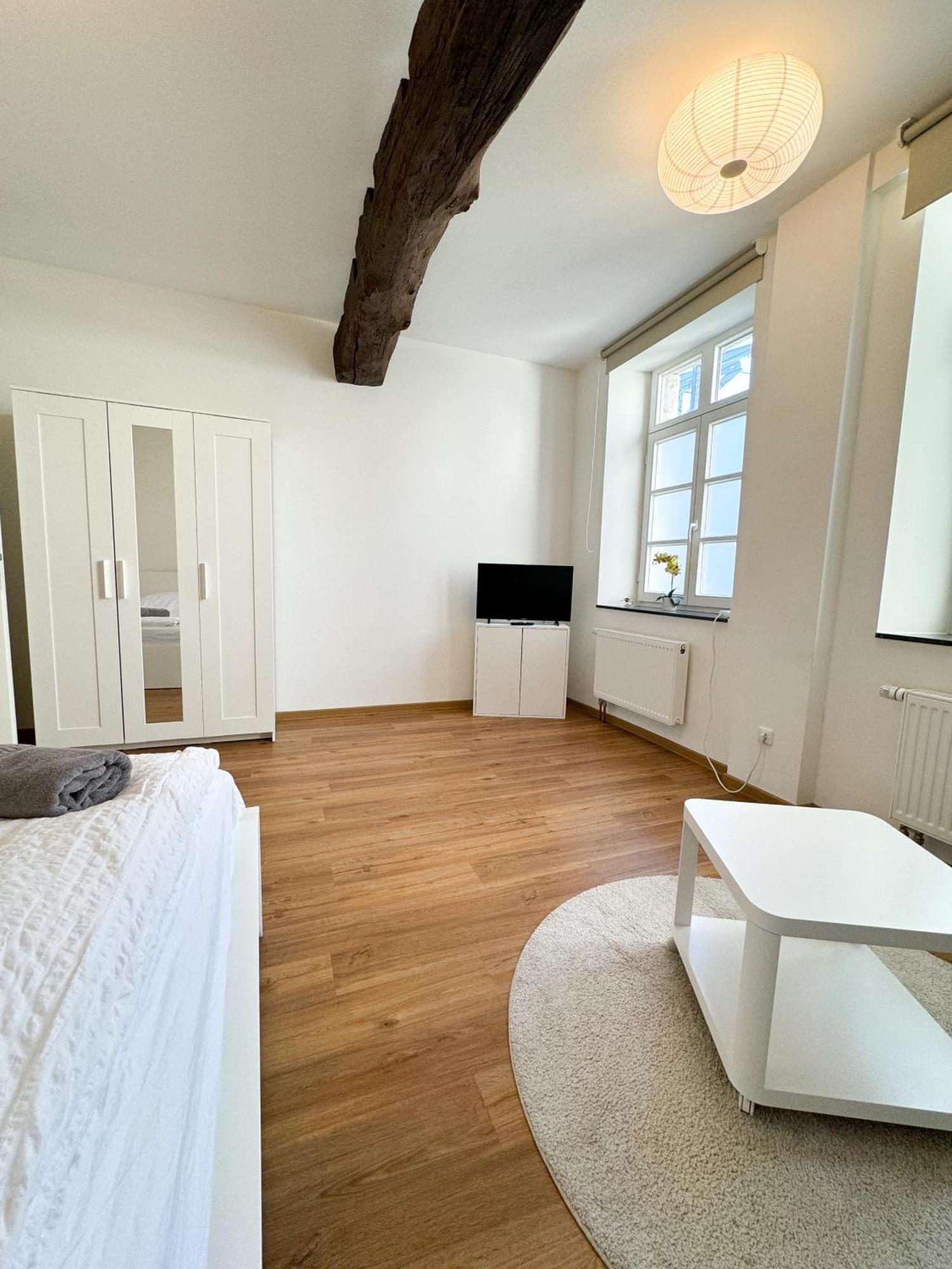 Praktisch & Modern - Voll Ausgestattetes Apartment Stolberg  Buitenkant foto